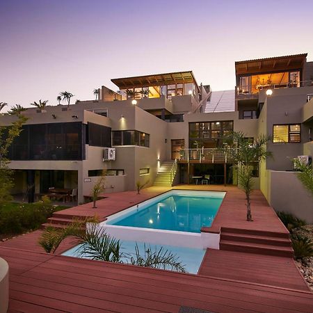 Dynasty Forest Sandown Self Catering Hotel Johannesburg Exterior photo