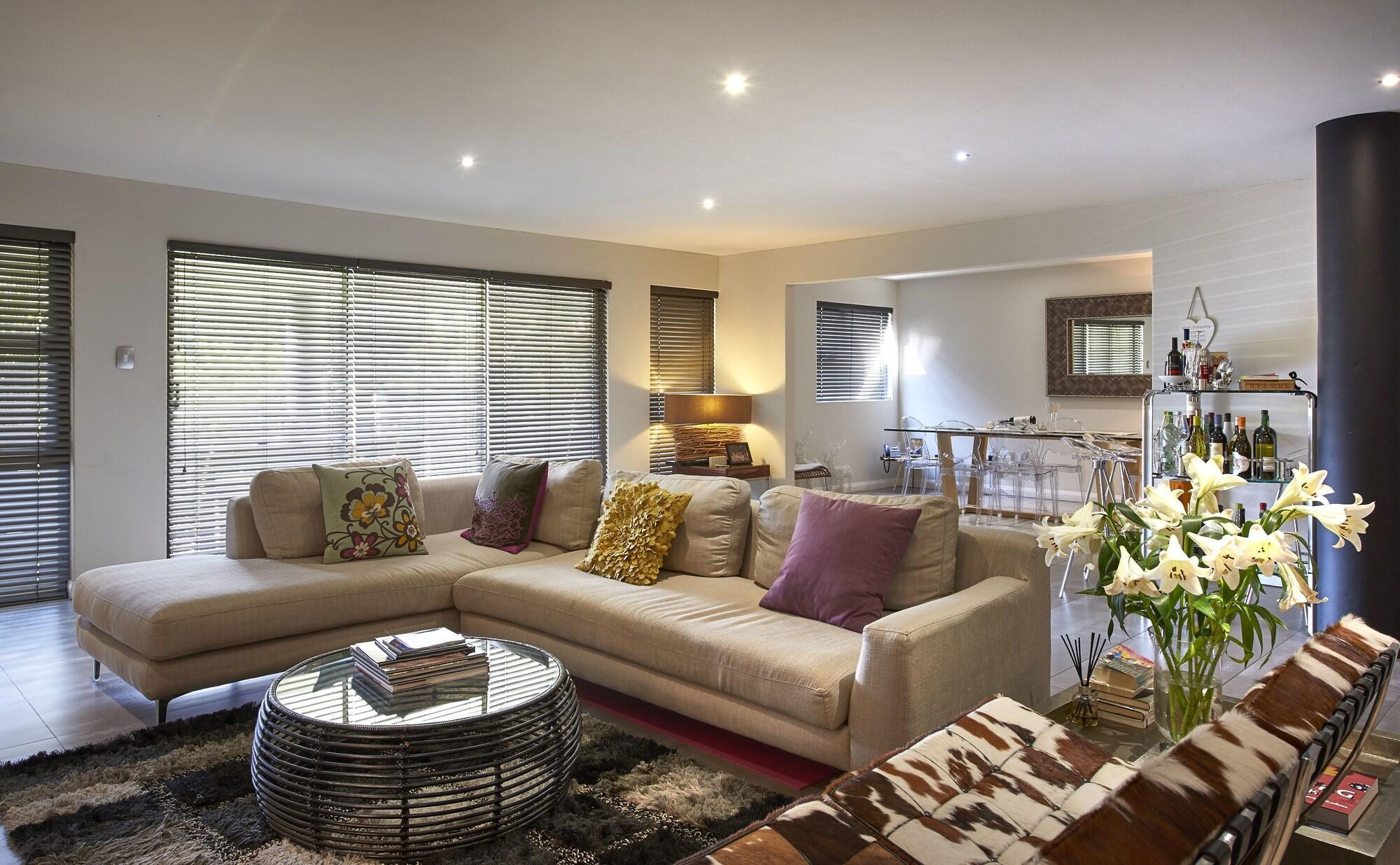 Dynasty Forest Sandown Self Catering Hotel Johannesburg Exterior photo